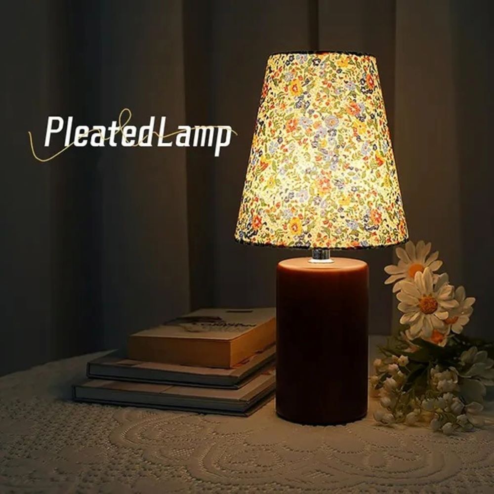 Vintage Floral Fabric Table Lamp with Wooden Base, Adjustable Light Color and Brightness, USB Powered, Simple Retro Style LED Light for Bedroom Living Room Office (Cylindrical)