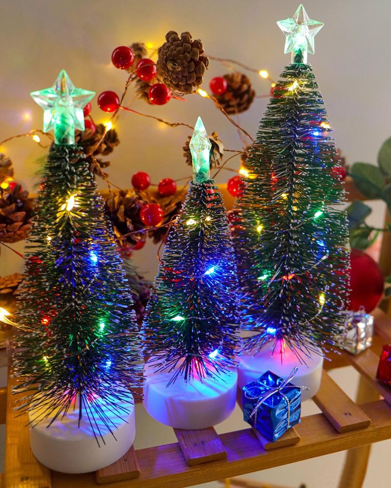 3pcs Mini Christmas Trees, Lighted Green Xmas Pine Trees with 10 LEDs Lights Battery Powered Waterproof for Home Office Party Decorations, 2.2inx6.37in/7.67in/8.34in